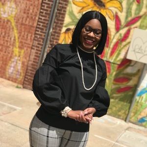 Meet your Posher, Kelcia